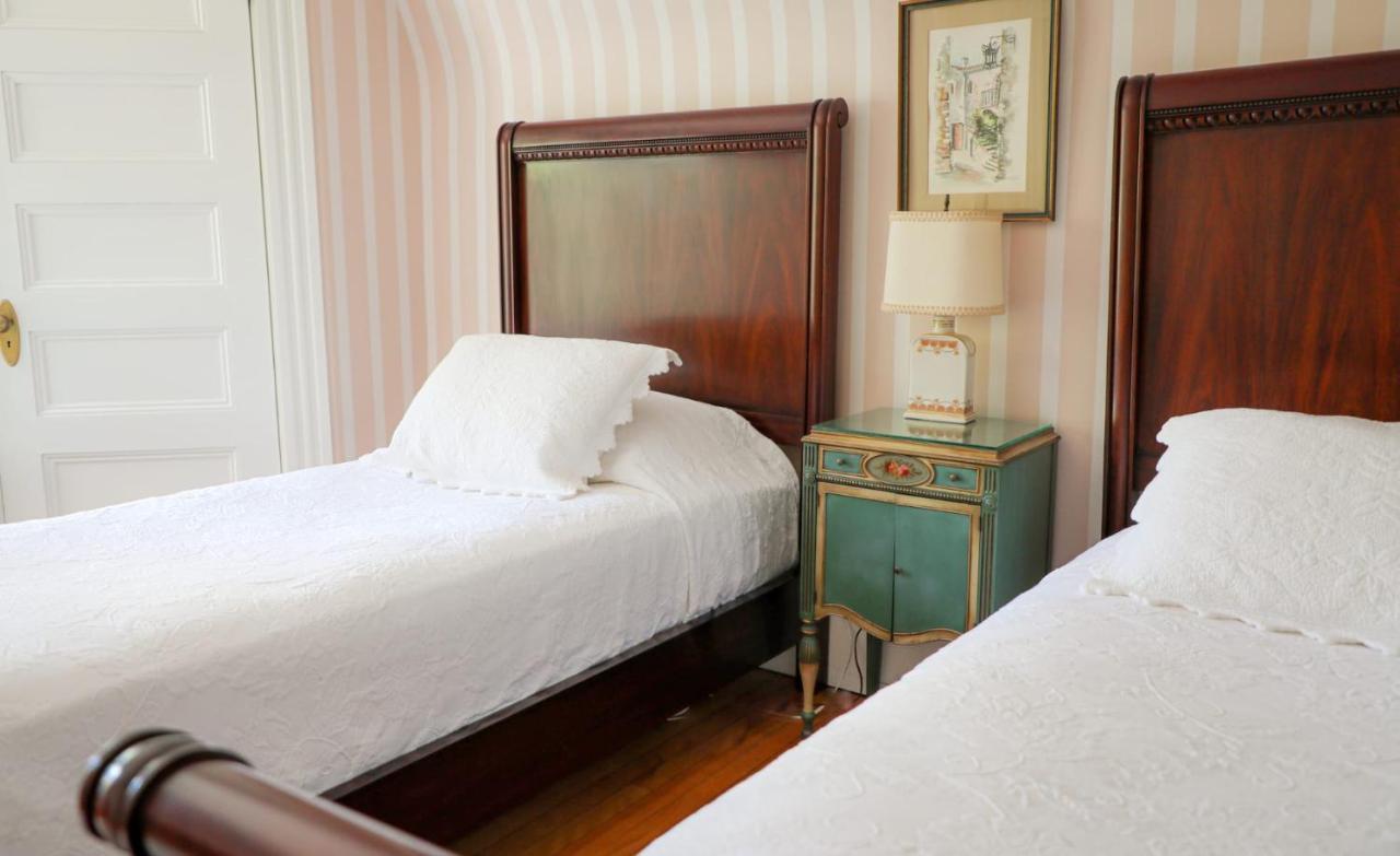 The Belmont Inn Camden Bagian luar foto